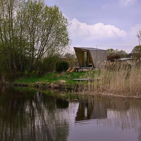 Tiny House Nook 2 - Green&tiny Hideaway Eider Suderstapel